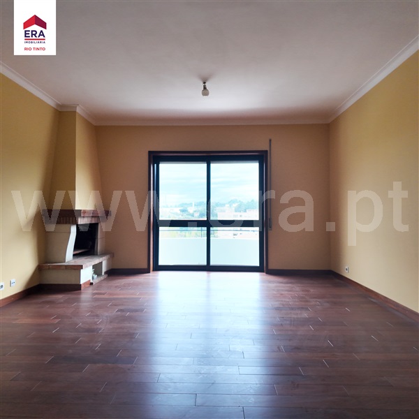 Apartamento T2 à venda em Rio Tinto - Estação, Gondomar — foto 18