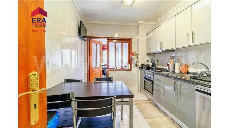 Apartamento T2 / Gondomar, Rio Tinto