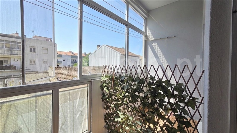 Apartamento T2 à venda em Centro, Guarda — foto 4