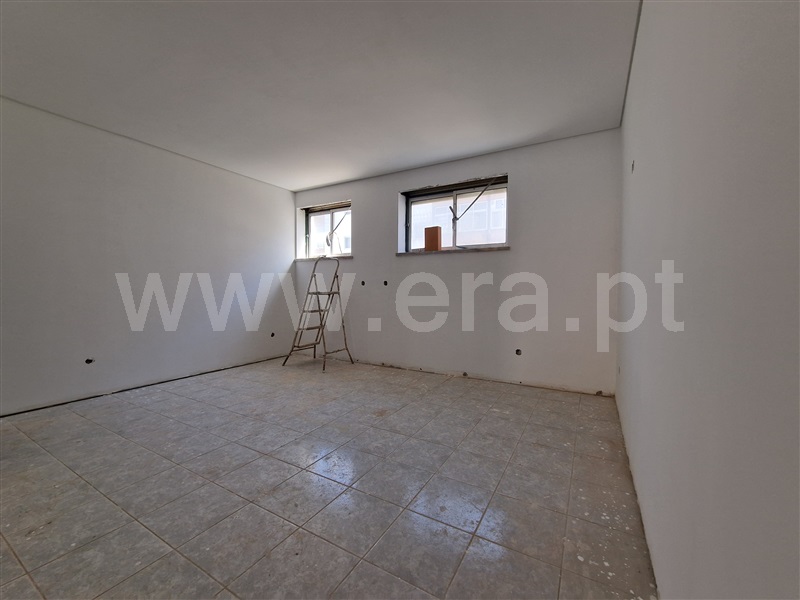 Apartamento T2 / Guarda, Estação