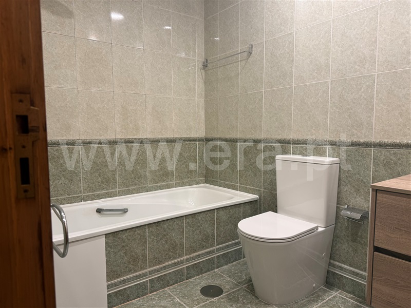 Apartamento T2 à venda em Costa, Guimarães — foto 7