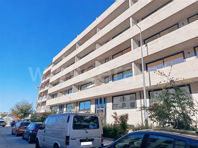 Apartamento T2 / Guimarães, Creixomil