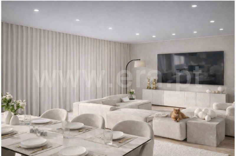 Apartamento T2 / Lagoa, Estômbar e Parchal