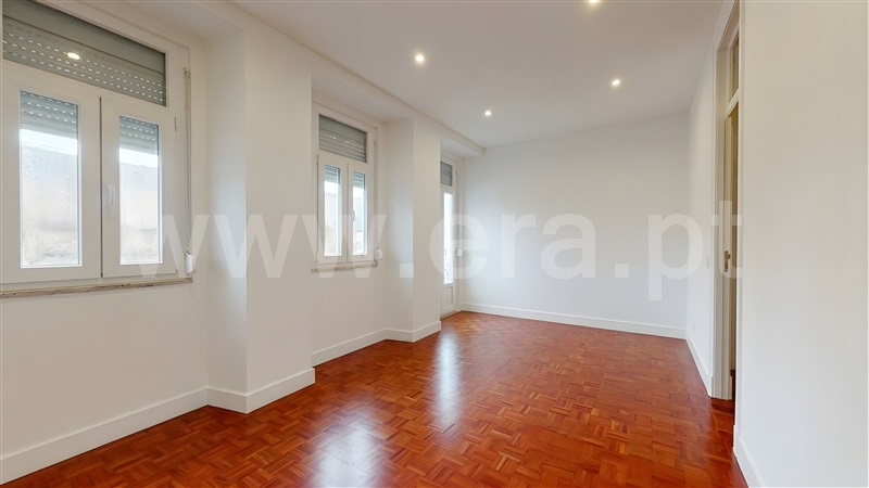 Apartamento T2 / Lisboa, Alcântara