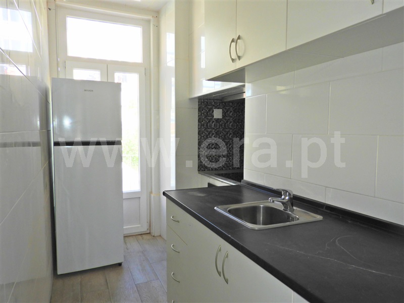Apartamento T2 à venda em Arroios, Lisboa — foto 2
