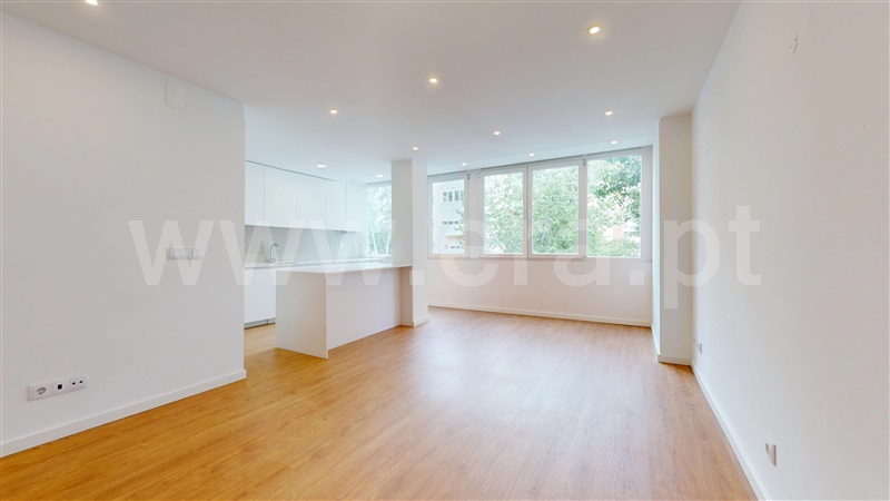 Apartamento T2 / Lisboa, Benfica