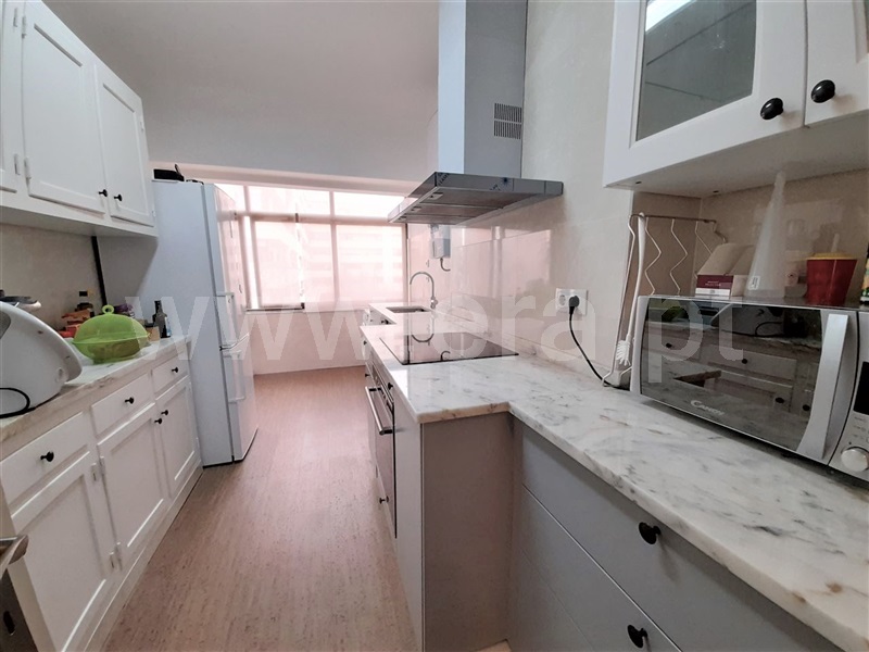 Apartamento T2 à venda em Loja do Cidadão - Laranjeiras, Lisboa — foto 3