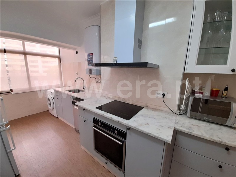 Apartamento T2 à venda em Loja do Cidadão - Laranjeiras, Lisboa — foto 4