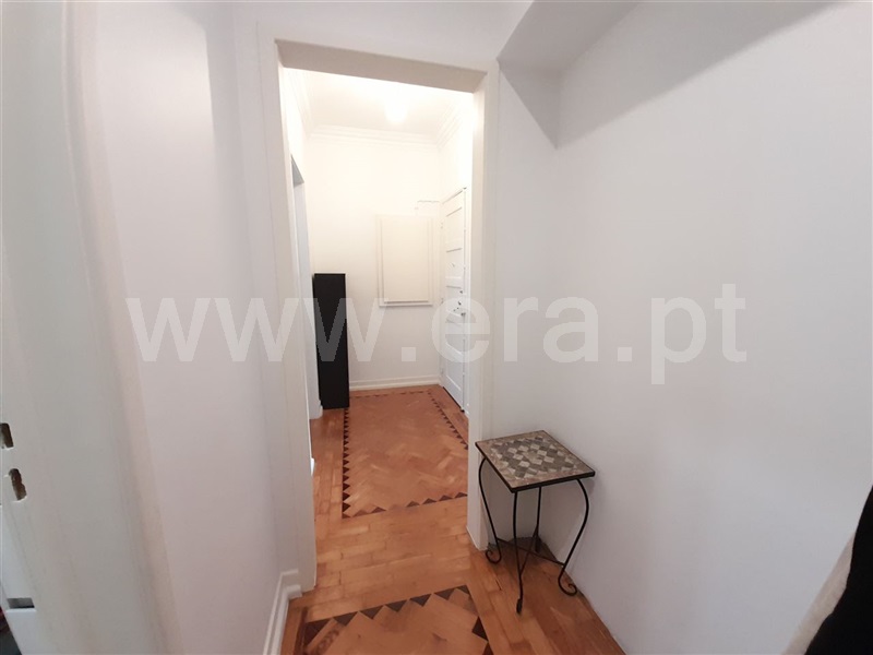 Apartamento T2 à venda em Loja do Cidadão - Laranjeiras, Lisboa — foto 7