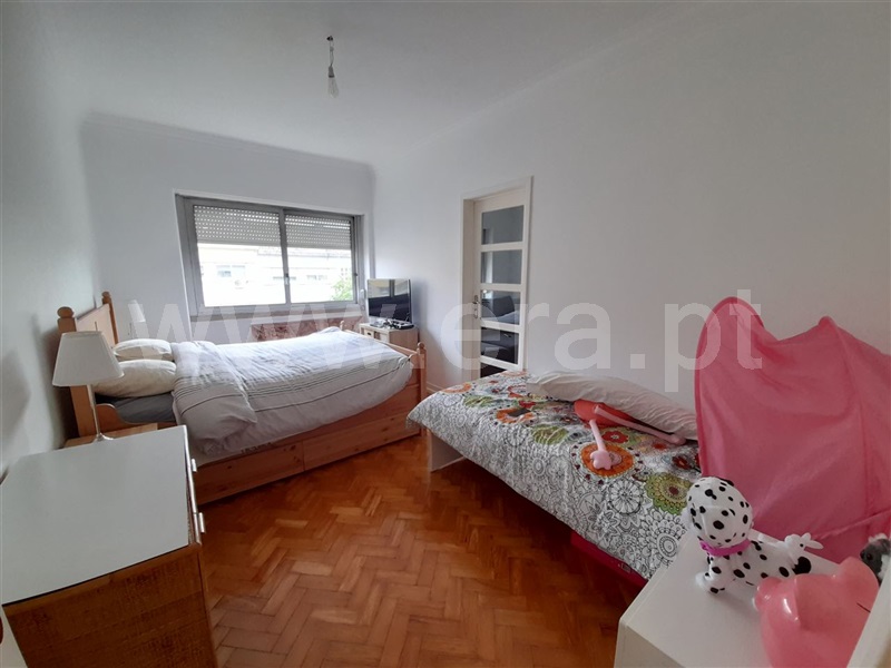 Apartamento T2 à venda em Loja do Cidadão - Laranjeiras, Lisboa — foto 9
