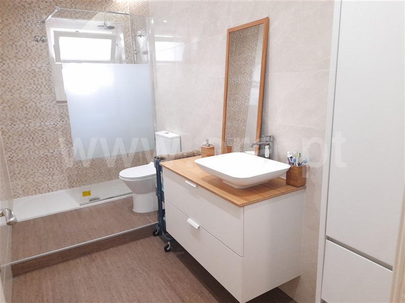 Apartamento T2 à venda em Loja do Cidadão - Laranjeiras, Lisboa — foto 12