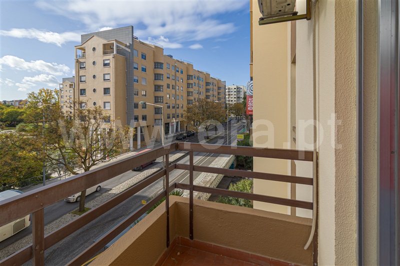 Apartamento T2 à venda em Lumiar, Lisboa — foto 5