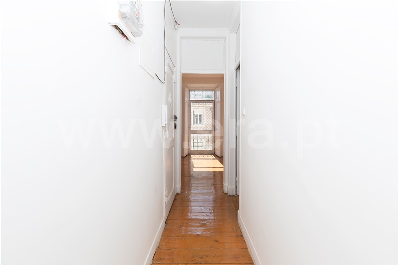 Apartamento T2 à venda em Penha de França, Lisboa — foto 2
