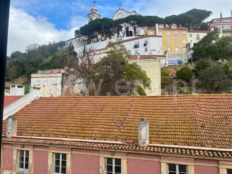 Apartamento T2 à venda em Santa Maria Maior, Lisboa — foto 2