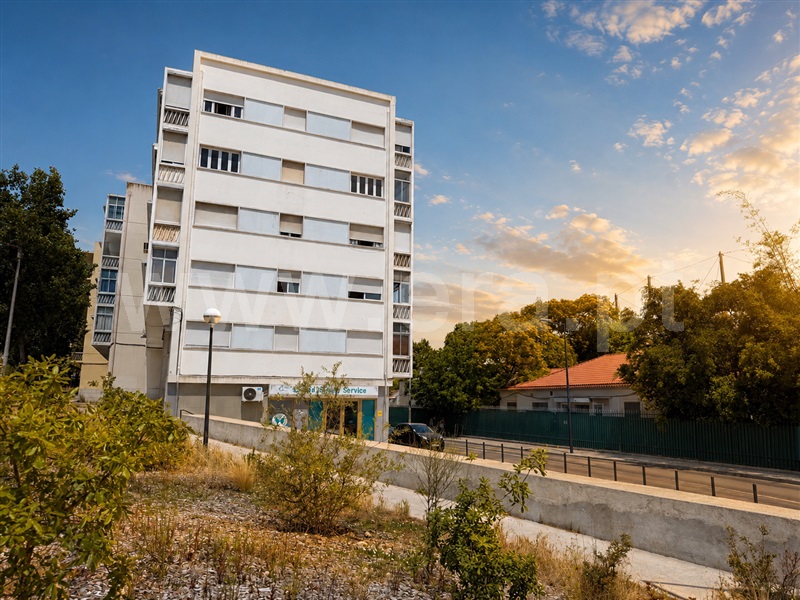 Apartamento T2 à venda em São domingos de Benfica, Lisboa — foto 2