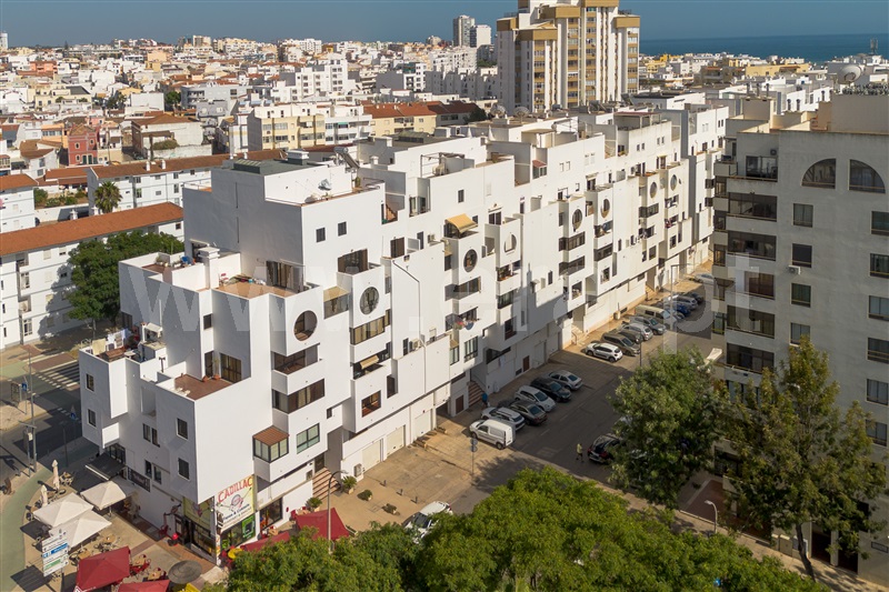 Apartamento T2 à venda em Quarteira, Loulé — foto 2