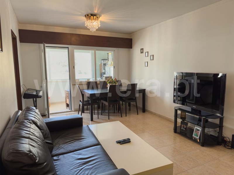 Apartamento T2 / Loures, Loures