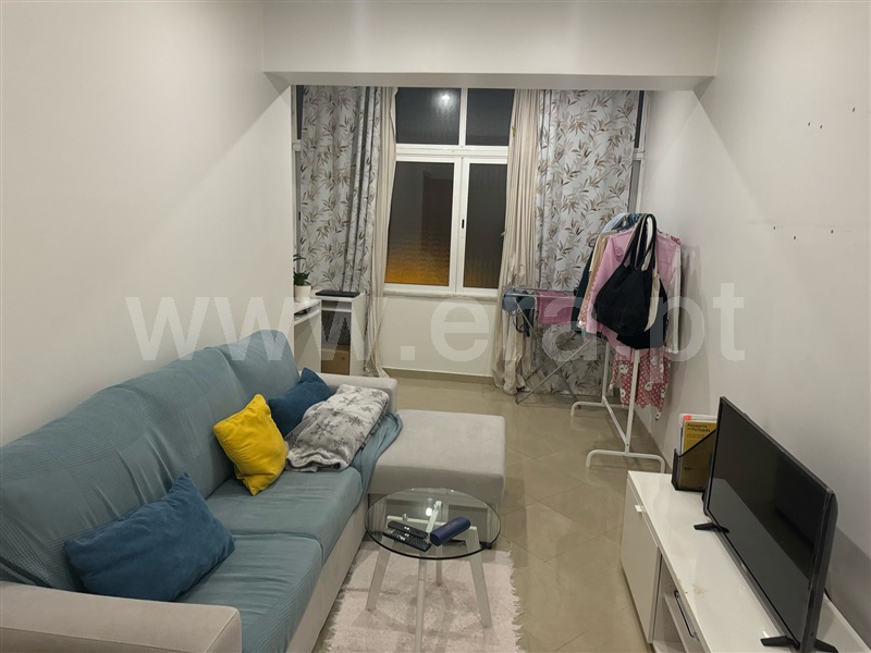 Apartamento T2 / Loures, Loures
