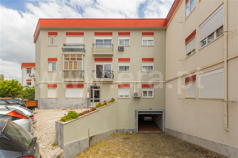 Apartamento T2 / Loures, Loures