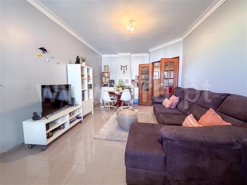 Apartamento T2 / Loures, Loures