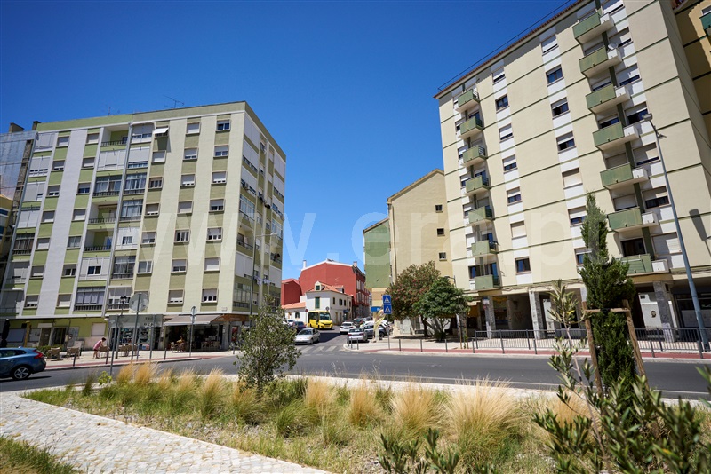 Apartamento T2 / Loures, Loures