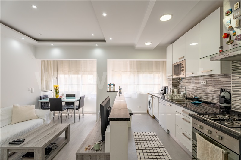 Apartamento T2 / Loures, Moscavide