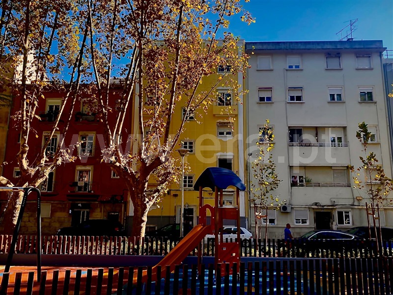Apartamento T2 / Loures, Moscavide