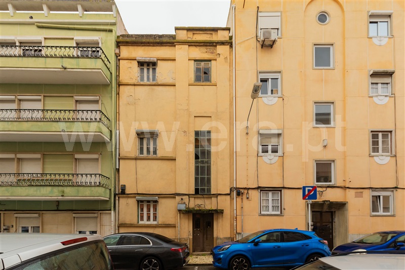 Apartamento T2 / Loures, Moscavide