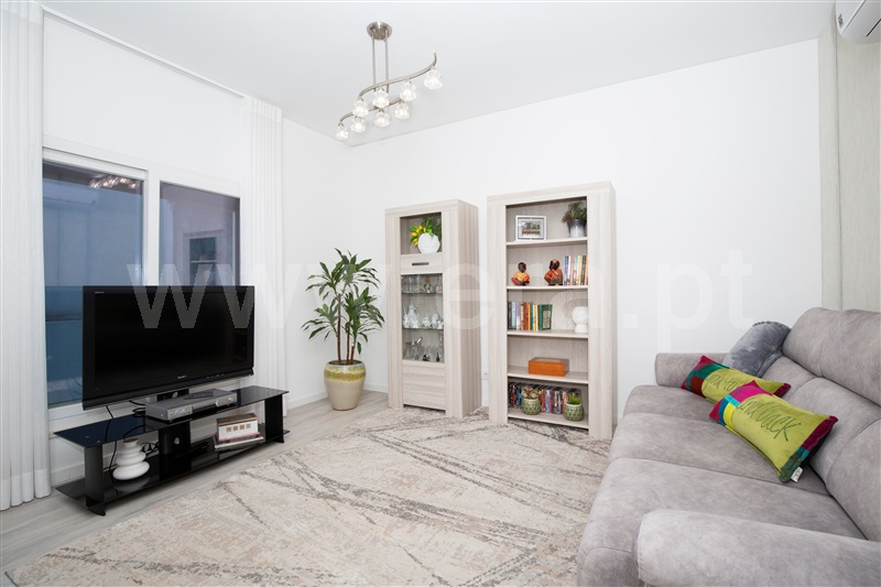 Apartamento T2 / Loures, Prior Velho