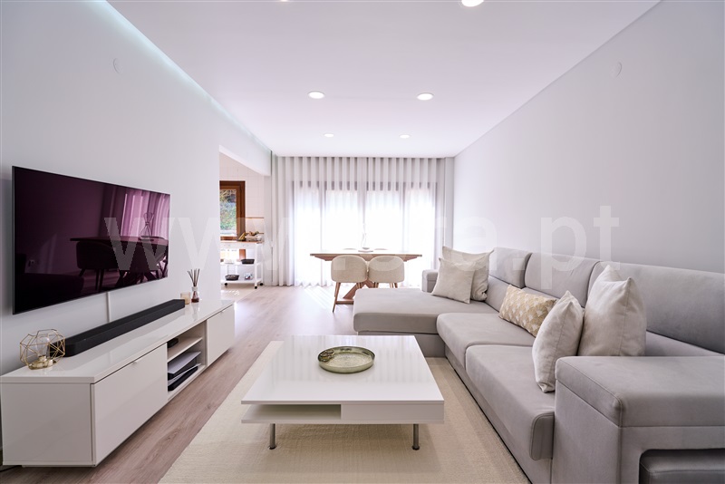 Apartamento T2 / Loures, Santo António dos Cavaleiros