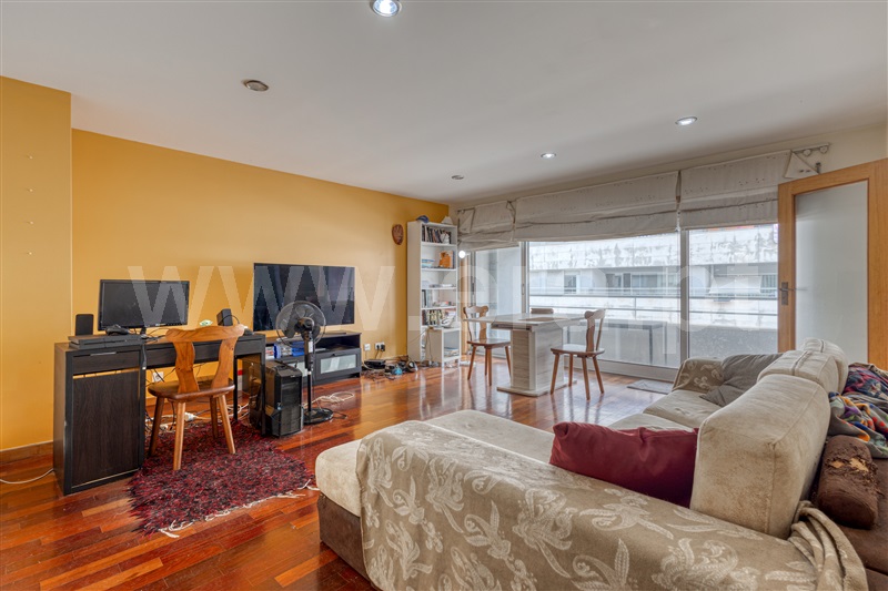 Apartamento T2 / Maia, Maia