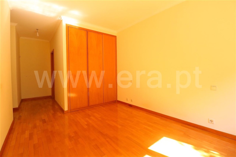 Apartamento T2 Maia, Nogueira e Silva Escura - 1474859 - 28