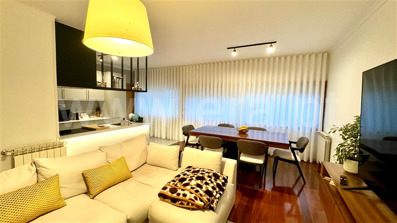 Apartamento T2 / Marco de Canaveses, Marco