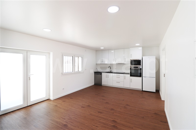 Apartamento T2 / Marinha Grande, Vieira de Leiria