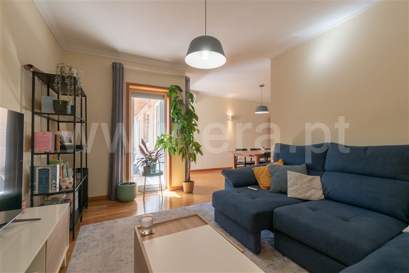 Apartamento T2 / Matosinhos, Custóias
