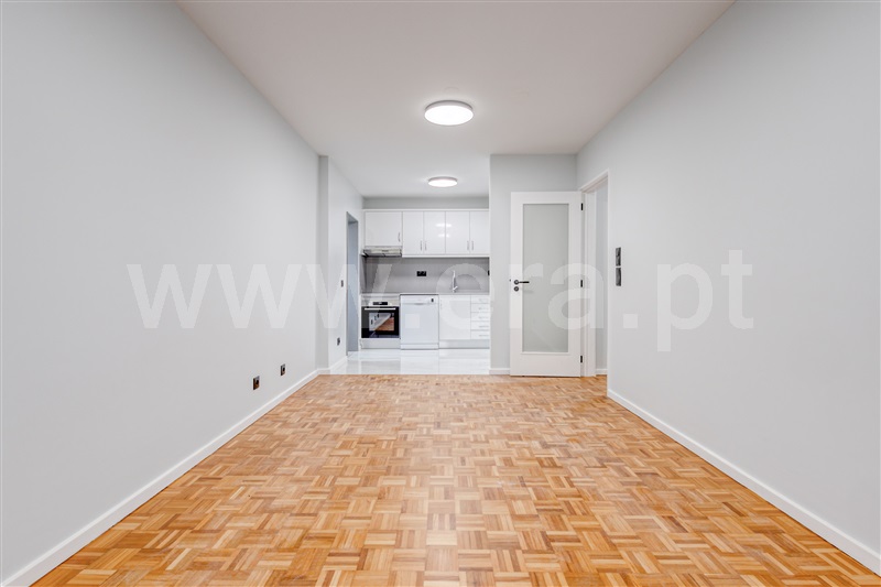 Apartamento T2 / Matosinhos, Metro Senhora da Hora