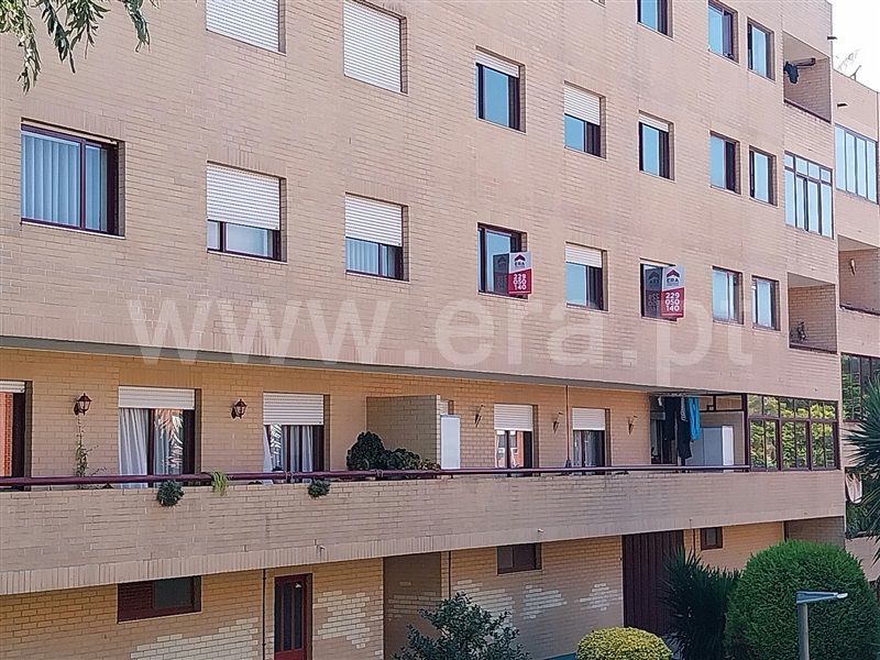 Apartamento T2 em São Mamede de Infesta e Senhora da Hora, €220.000