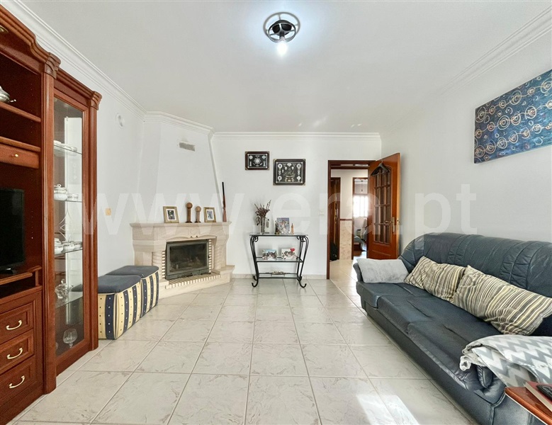 Apartamento T2 / Moita, Alhos Vedros / Piscina Municipal