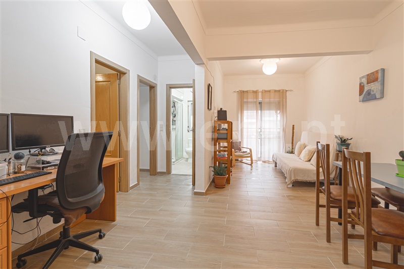 Apartamento T2 / Moita, Baixa da Banheira e Vale da Amoreira