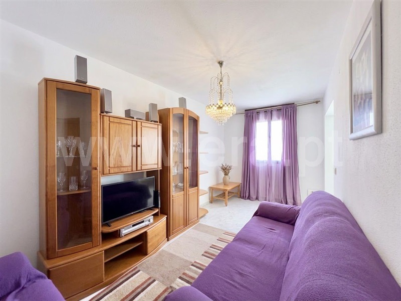 Apartamento T2 / Moita, Vale da Amoreira / Escola Básica