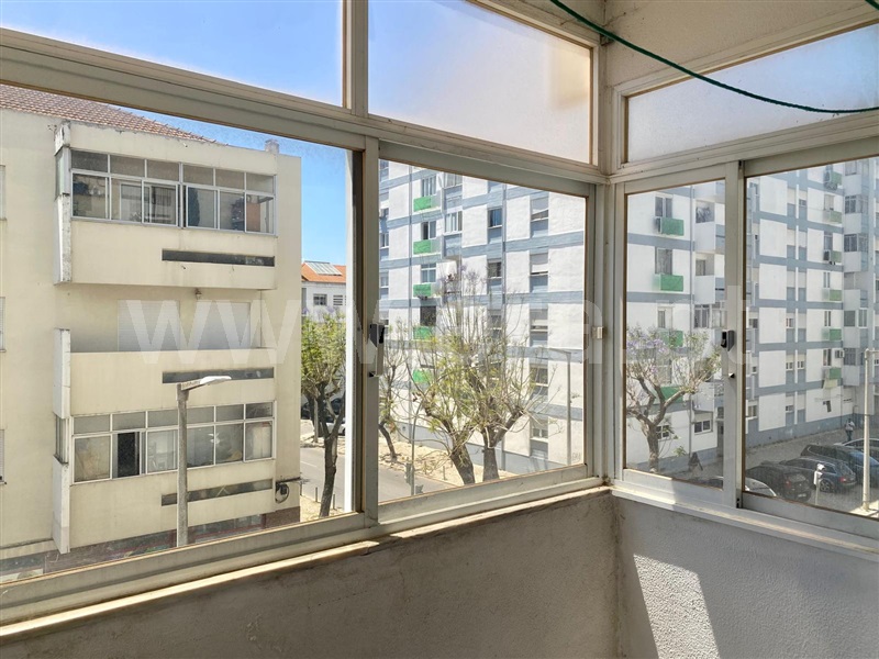 Apartamento T2 / Moita, Zona 5 - Moita Centro 1 (Mercado)