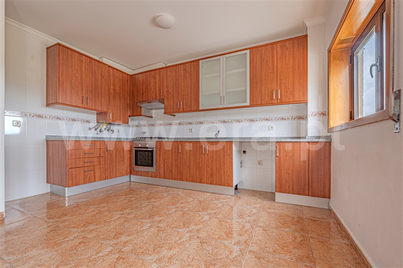 Apartamento T2 / Montalegre, Montalegre e Padroso