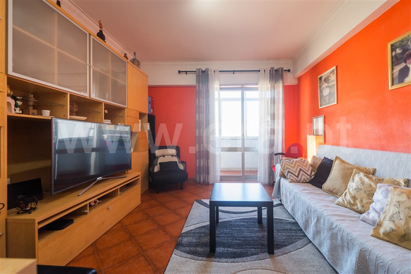 Apartamento T2 / Odivelas, Odivelas
