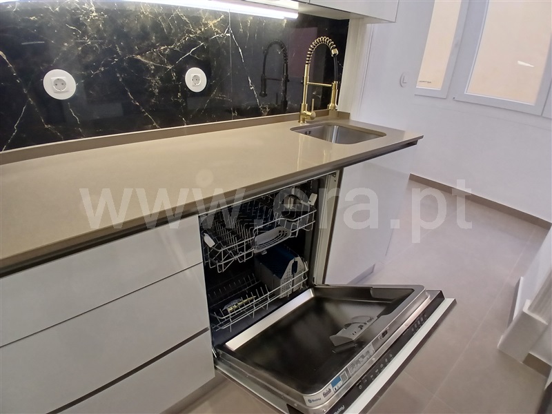 Apartamento T2 / Odivelas, Odivelas