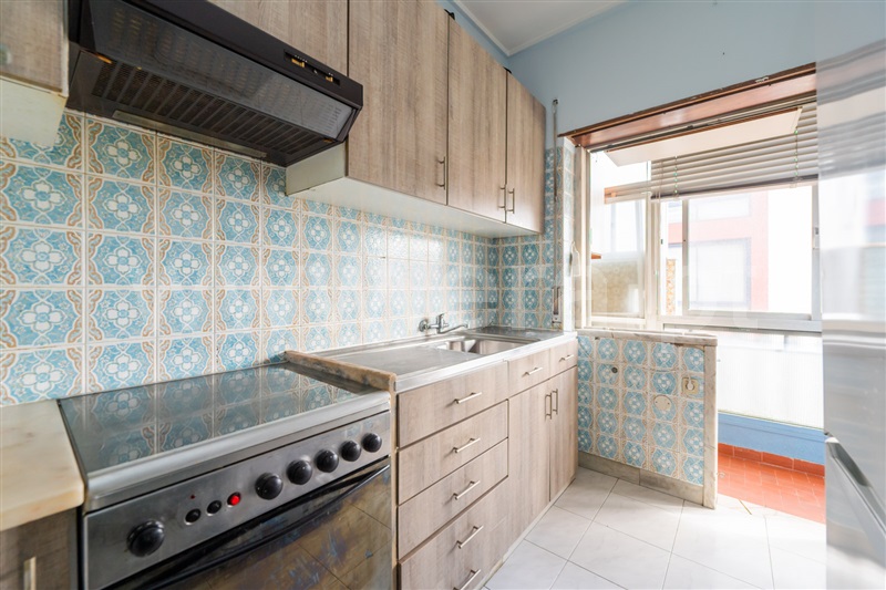 Apartamento T2 / Odivelas, Patameiras