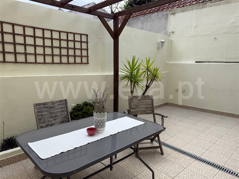 Apartamento T2 / Odivelas, Pontinha e Famões