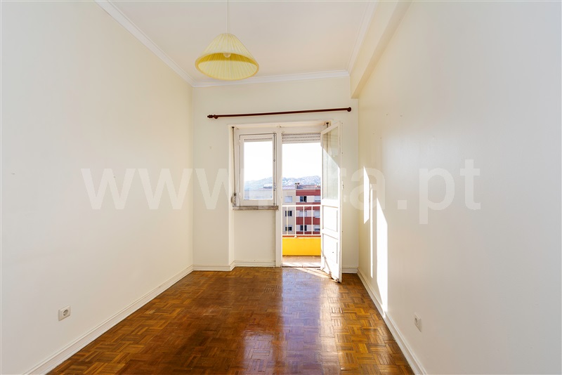 Apartamento T2 / Odivelas, Pontinha e Famões