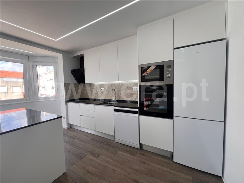 Apartamento T2 / Odivelas, Póvoa de Santo Adrião e Olival Basto