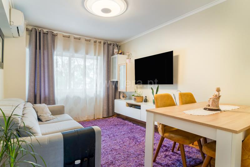 Apartamento T2 / Odivelas, Póvoa de Santo Adrião e Olival Basto