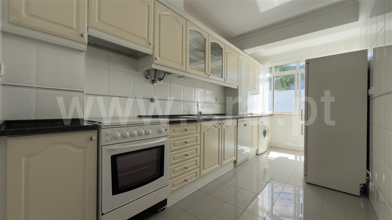 Apartamento T2 / Odivelas, Póvoa de Santo Adrião